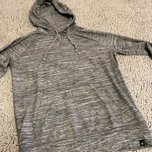 American Eagle - “Super Soft”, classic fit, lightweight hoodie - Size Medium